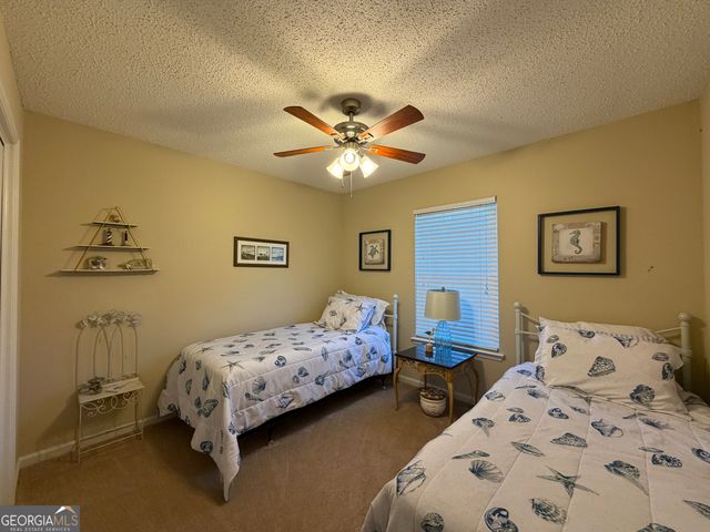 104 Laurel Lane, Kingsland, GA 31548