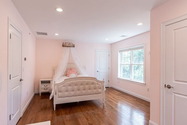 64 Evergreen Avenue, Bedford, MA 01730