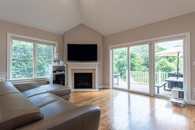 64 Evergreen Avenue, Bedford, MA 01730