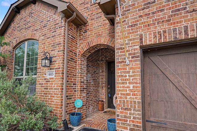 605 Fenceline Drive, Argyle, TX 76226