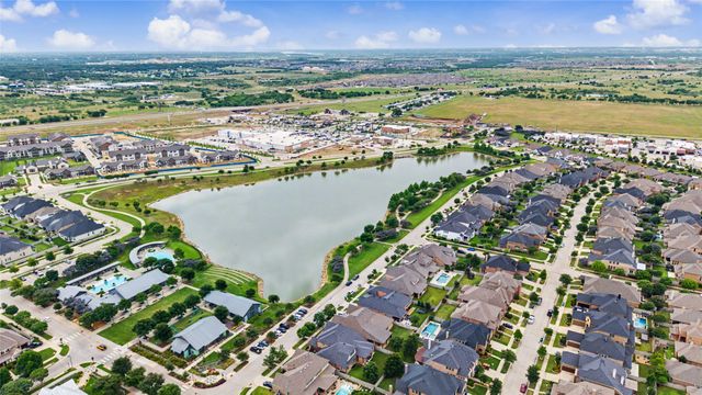 605 Fenceline Drive, Argyle, TX 76226