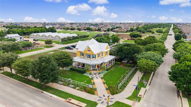 605 Fenceline Drive, Argyle, TX 76226