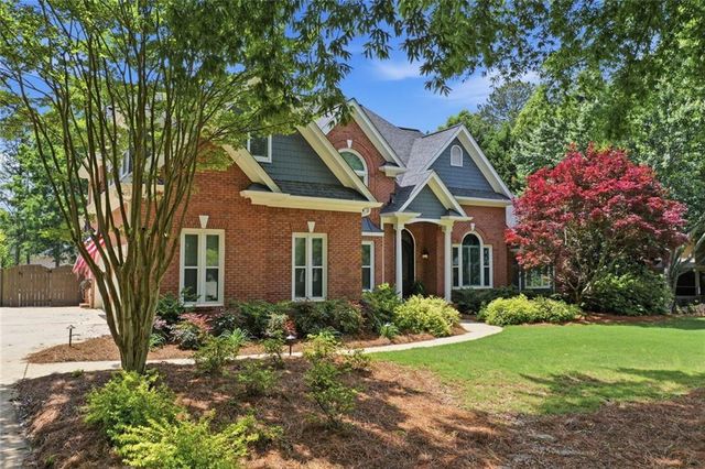 215 Bayfield Court, Milton, GA 30004