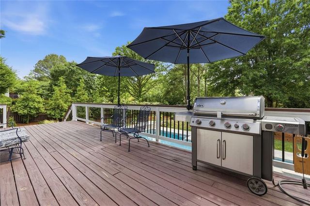 215 Bayfield Court, Milton, GA 30004