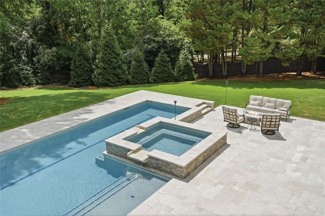 215 Bayfield Court, Milton, GA 30004