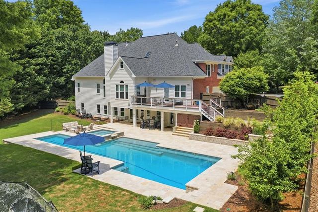 215 Bayfield Court, Milton, GA 30004