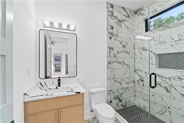 2709 Collins Hill Road, Lawrenceville, GA 30043