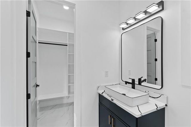 2709 Collins Hill Road, Lawrenceville, GA 30043