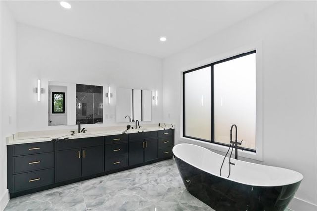 2709 Collins Hill Road, Lawrenceville, GA 30043