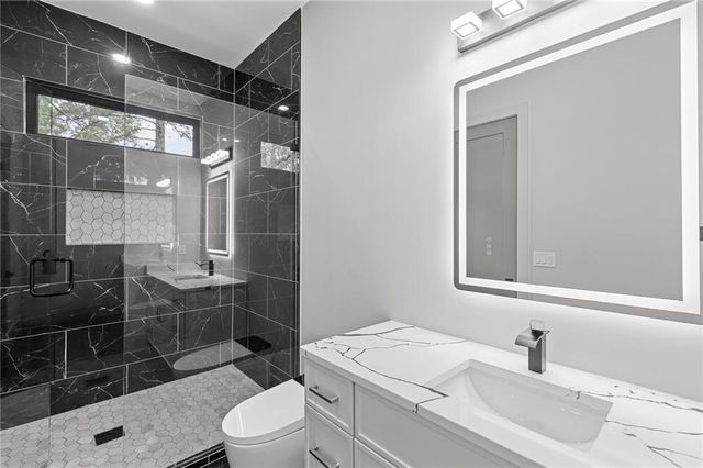2709 Collins Hill Road, Lawrenceville, GA 30043