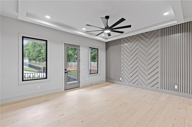 2709 Collins Hill Road, Lawrenceville, GA 30043