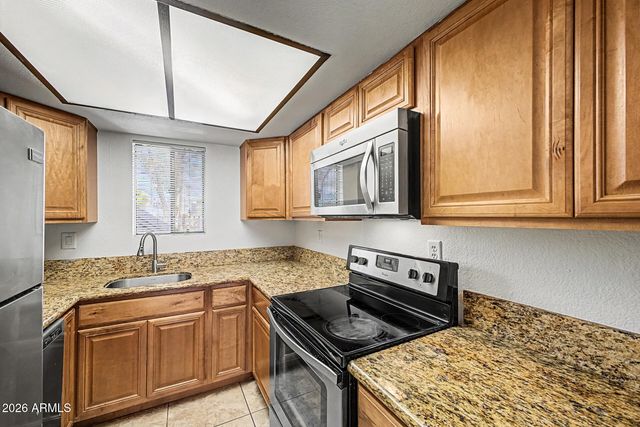 1215 E LEMON Street 107, Tempe, AZ 85281
