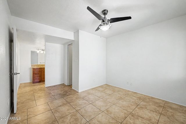 1215 E LEMON Street 107, Tempe, AZ 85281