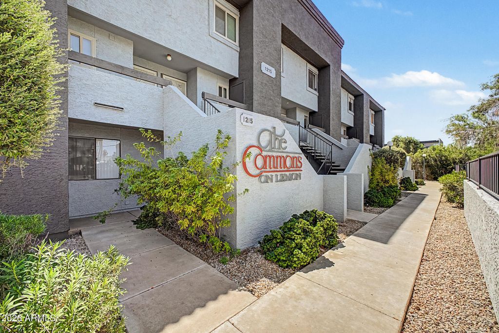 1215 E LEMON Street 107, Tempe, AZ 85281