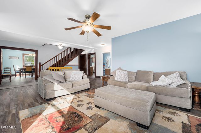 1058 Smalling Road, Johnson City, TN 37601