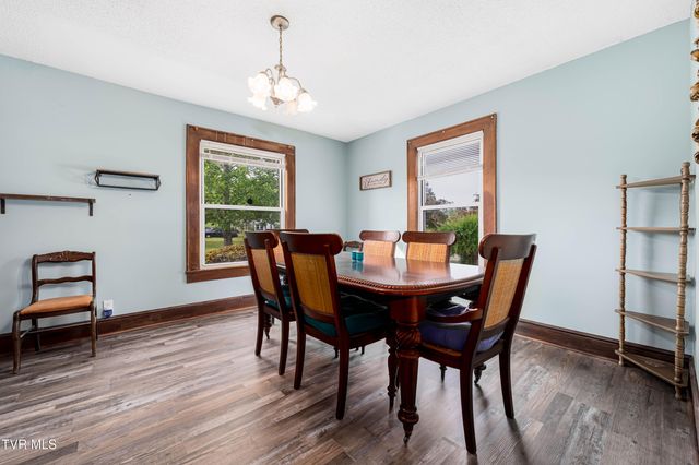 1058 Smalling Road, Johnson City, TN 37601