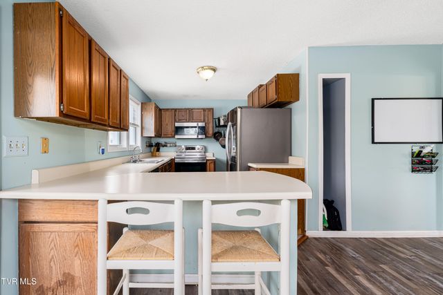 1058 Smalling Road, Johnson City, TN 37601