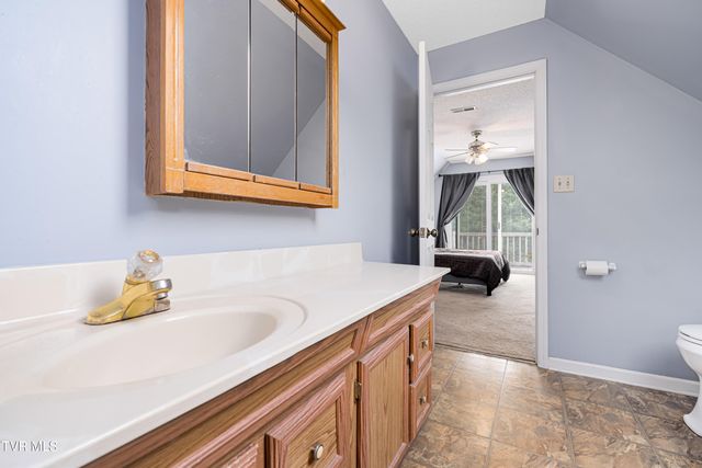 1058 Smalling Road, Johnson City, TN 37601
