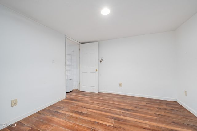 1058 Smalling Road, Johnson City, TN 37601
