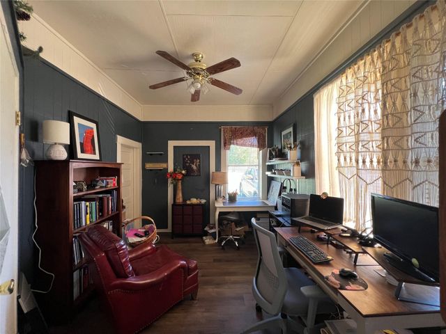 204 Brewster ST, Florence, TX 76527