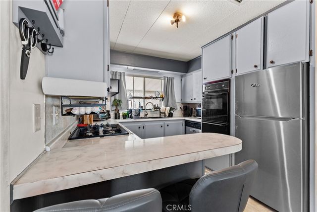 22111 Newport Ave 68, Grand Terrace, CA 92313