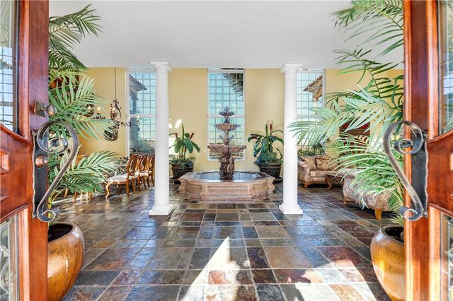 21990 Village Way, Canyon Lake, CA 92587