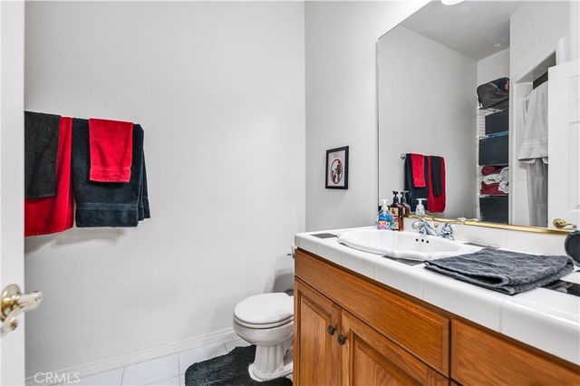 21990 Village Way, Canyon Lake, CA 92587