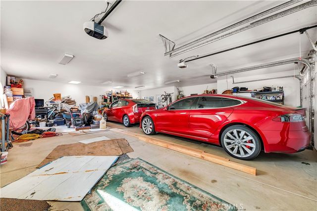 21990 Village Way, Canyon Lake, CA 92587