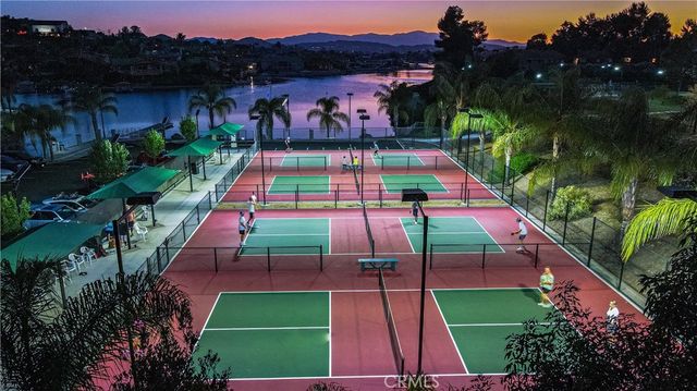 21990 Village Way, Canyon Lake, CA 92587