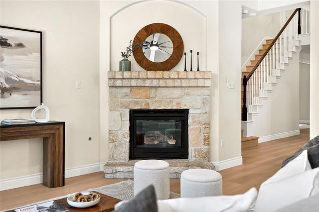 212 Great Circle CV, Austin, TX 78717