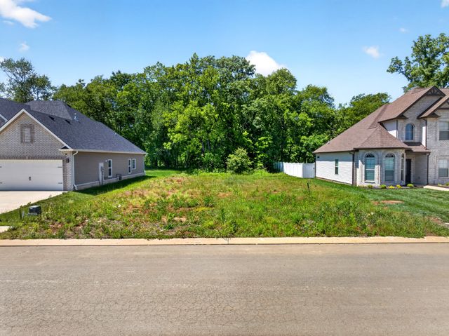 368 Kildeer Dr, Clarksville, TN 37040