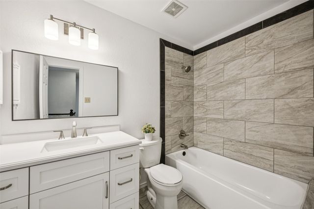 113 Windmill Ridge Drive, Rockwall, TX 75032