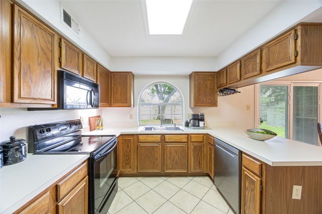 113 Windmill Ridge Drive, Rockwall, TX 75032