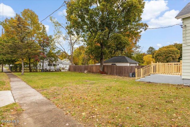 23 4th Street, Glens Falls, NY 12801