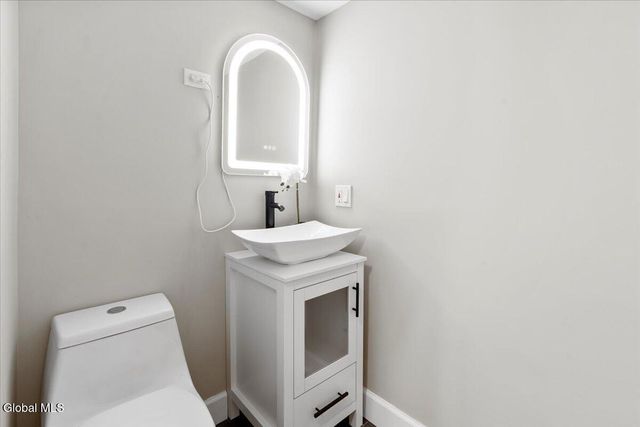 23 4th Street, Glens Falls, NY 12801