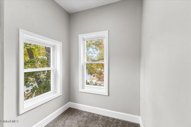 23 4th Street, Glens Falls, NY 12801