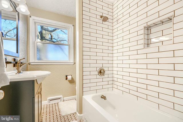 1815 WENTWORTH RD, Baltimore, MD 21234