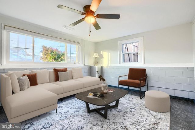 1815 WENTWORTH RD, Baltimore, MD 21234