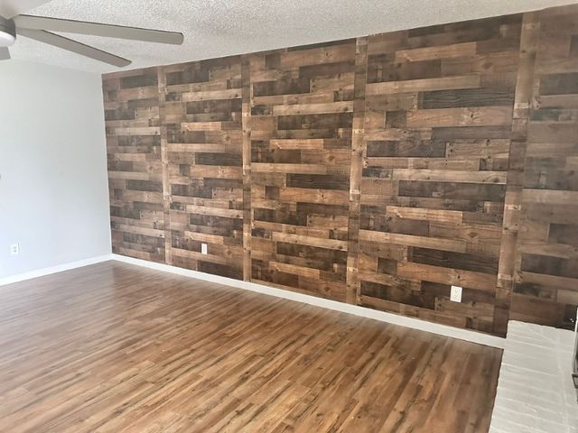 2406 16th Street, Bentonville, AR 72712