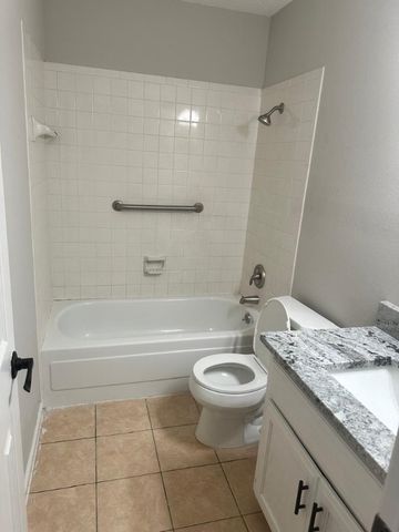 2406 16th Street, Bentonville, AR 72712