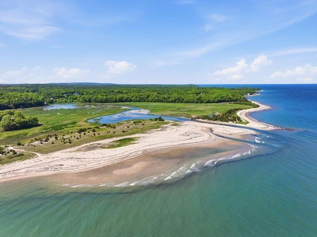 92 Lookout Point Rd, Plymouth, MA 02360