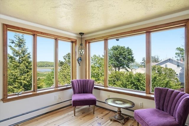 92 Lookout Point Rd, Plymouth, MA 02360