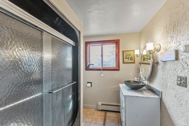 92 Lookout Point Rd, Plymouth, MA 02360