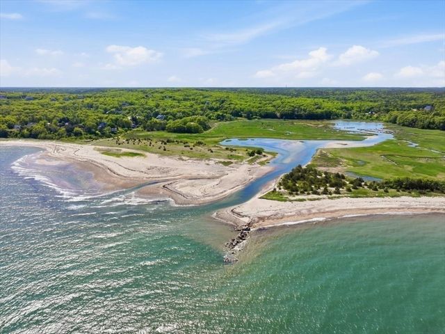 92 Lookout Point Rd, Plymouth, MA 02360
