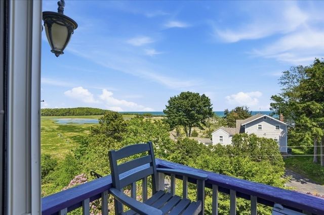92 Lookout Point Rd, Plymouth, MA 02360