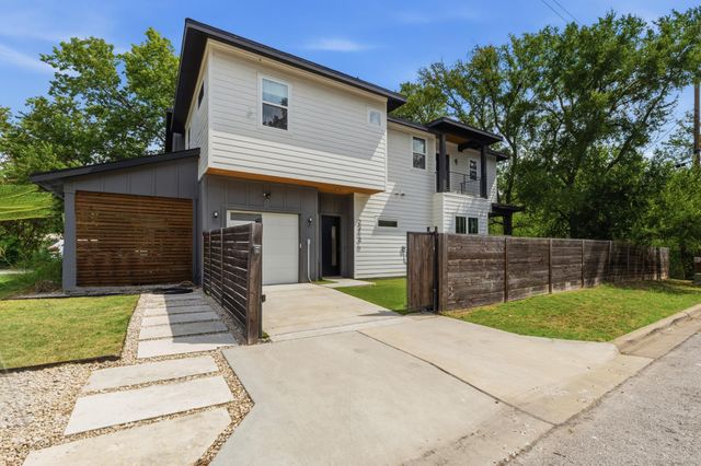 3304 E 17th ST B, Austin, TX 78721