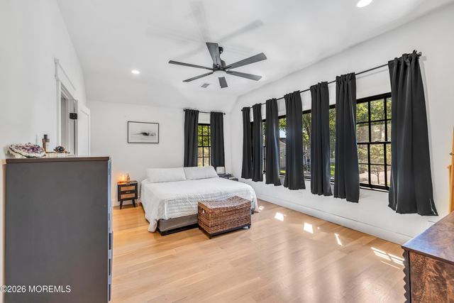 95 Willry Street, Woodbridge, NJ 07095