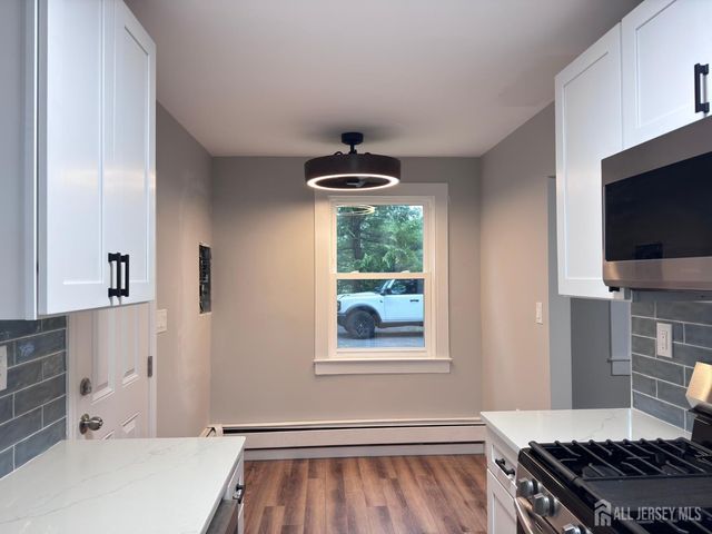 6 Seaglade Circle B, Old Bridge, NJ 07735
