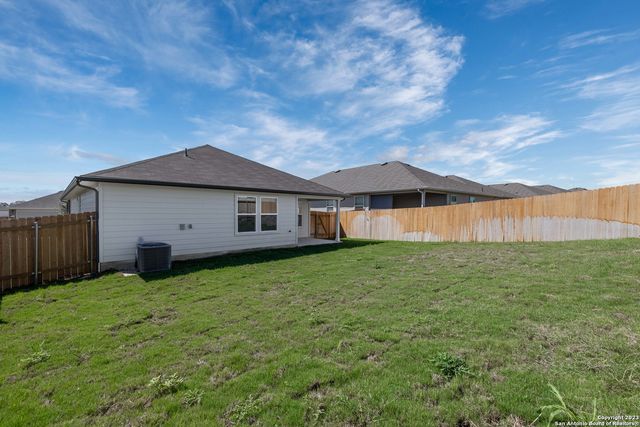 925 Gerardia Court, Seguin, TX 78155