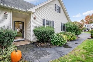 6 Lilacwood Circle, Haverhill, MA 01832